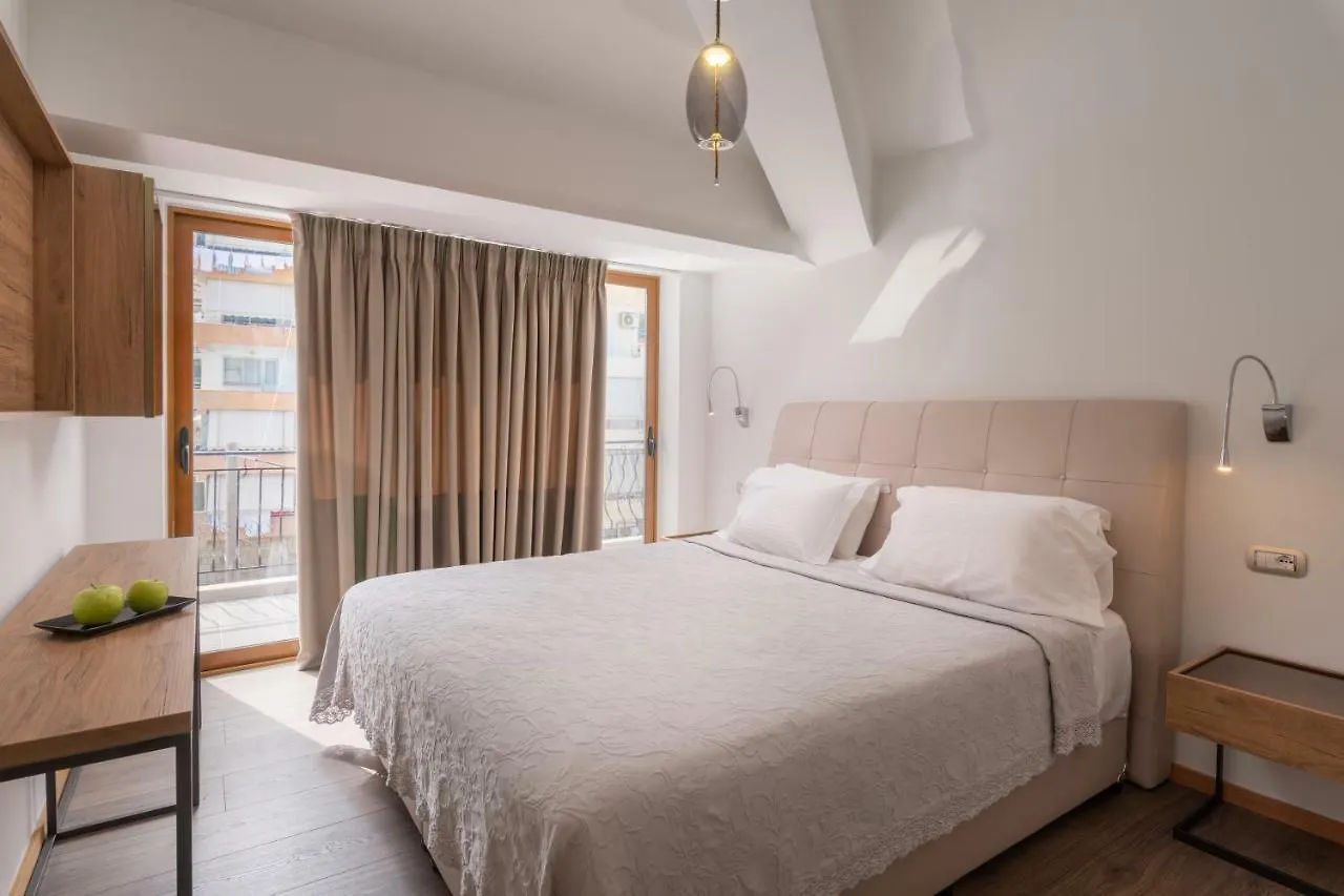 Palma City Hotel Sarandë 4*,  Albania