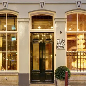 **** Hotel V Nesplein Nederland